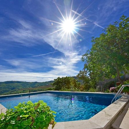 Villa Fragola Мотовун Экстерьер фото